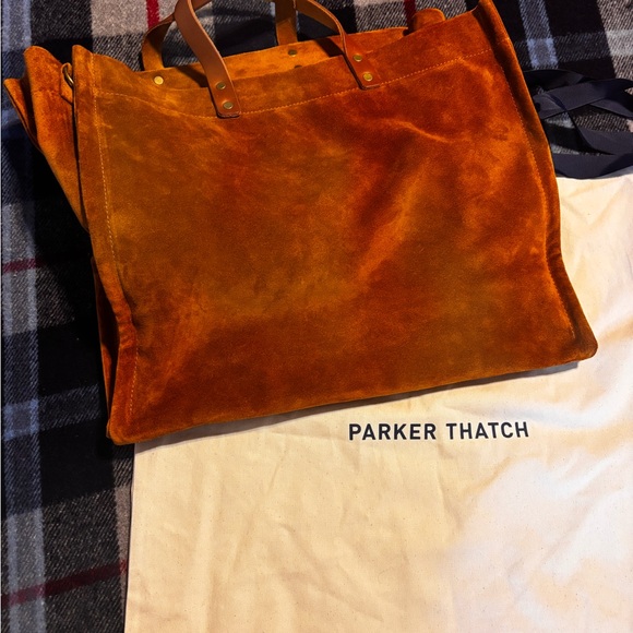 Parker Thatch XL Mimi in Suede - Picture 6 of 15